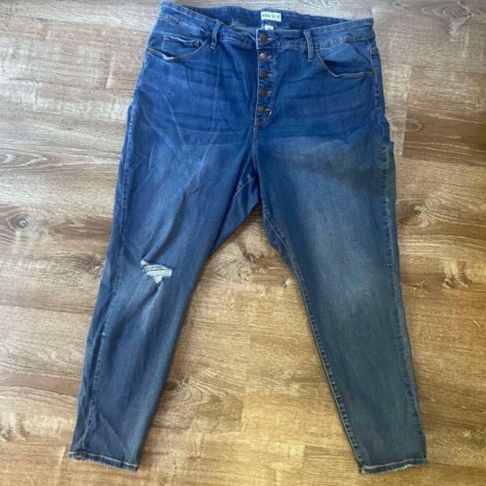 Ava & Viv size 22W Skinny Jeans